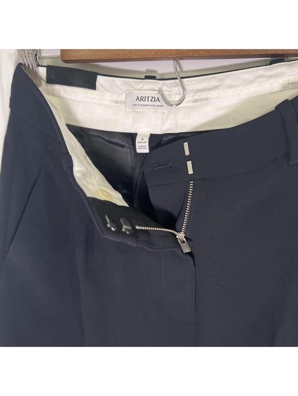 Aritzia The Effortless Pant - Crepette | Black| Size 4 Regular / High Rise